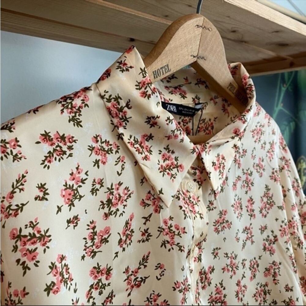 Zara Beige Cream Floral Satin Long Sleeve Button Down Shirt Blouse Size XS - Picture 3 of 16